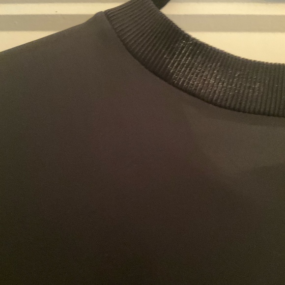 Vince Silk blouse - BNWT - Small - Picture 3 of 5